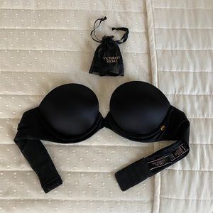 NEW W/O TAGS Victoria’s Secret Multi-way push-up 32A
